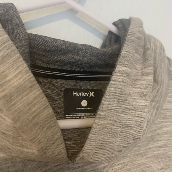 Hurley - Picture 4 of 5